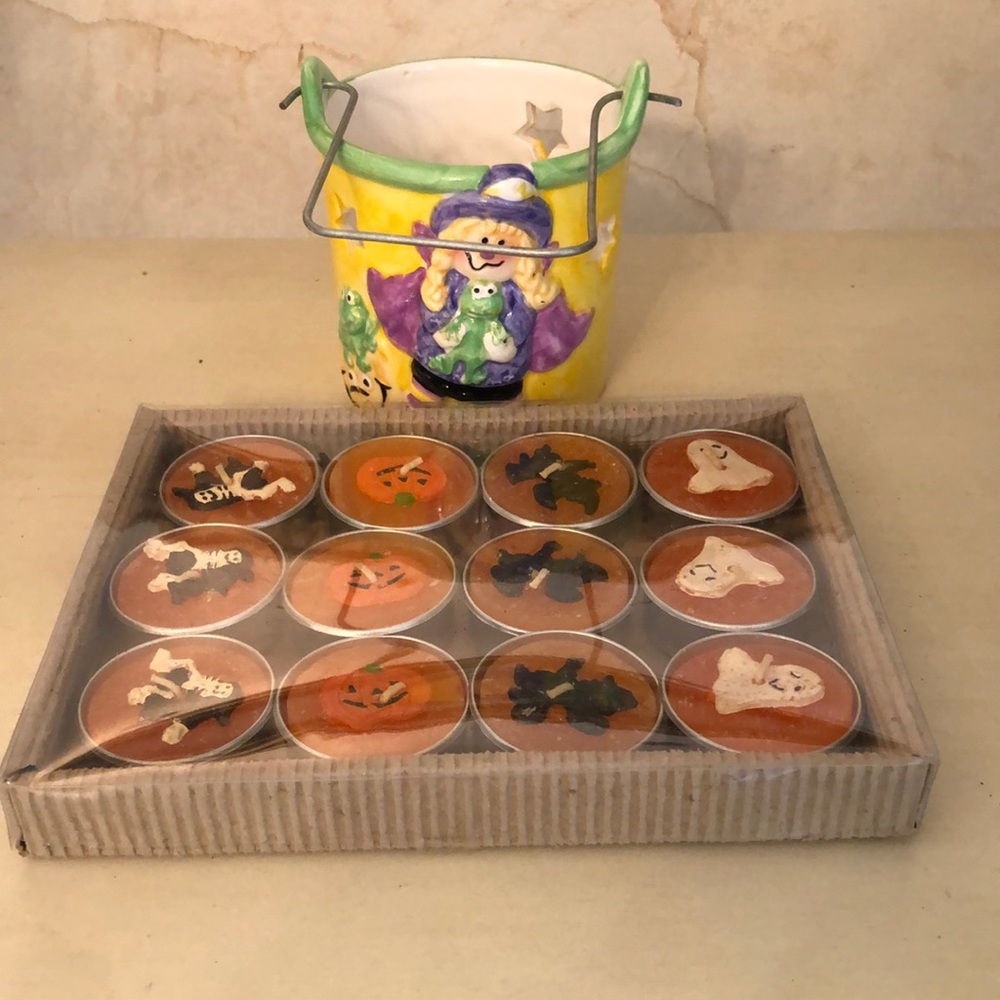 NWT Halloween ceramic candle holder And 12 tea light candles